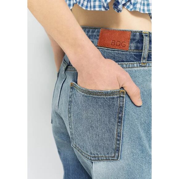 BDG Urban Outfitters Size W26 L32 Jessye Straight Leg Spliced Jeans Blue Raw Hem - Picture 4 of 14